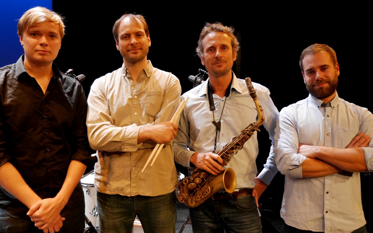 Gaël Horellou & Ari Hoenig Quartet