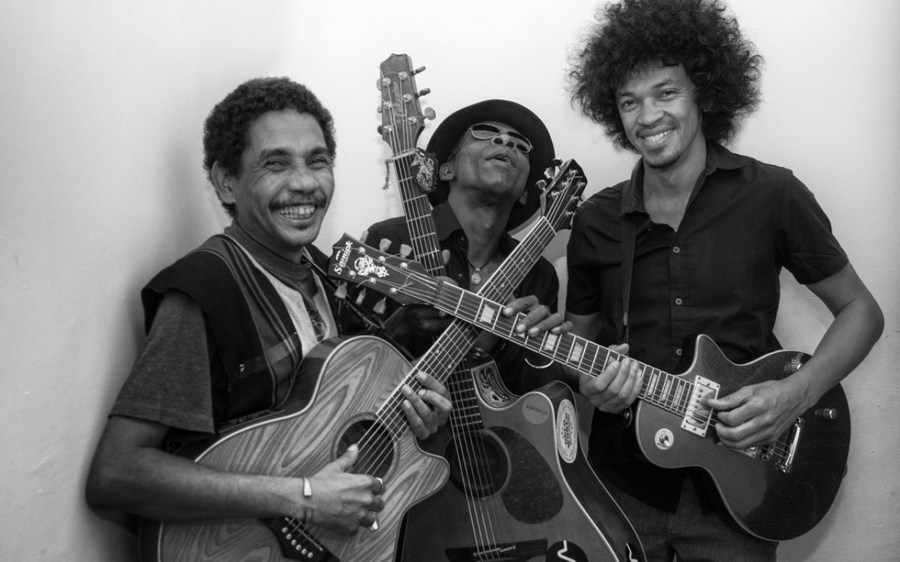Malagasy Guitar Masters - Blues Bivouac